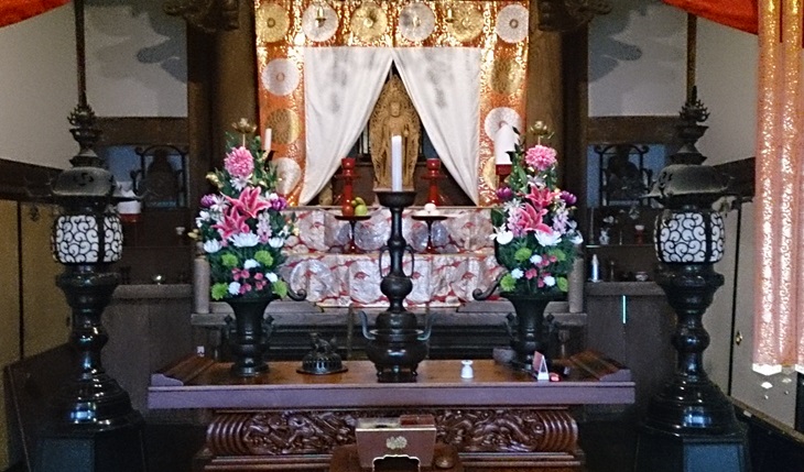 寺院ご本堂造花仏花